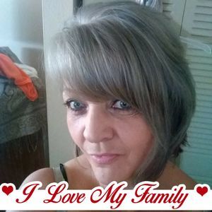 Meet your Posher, Lauri